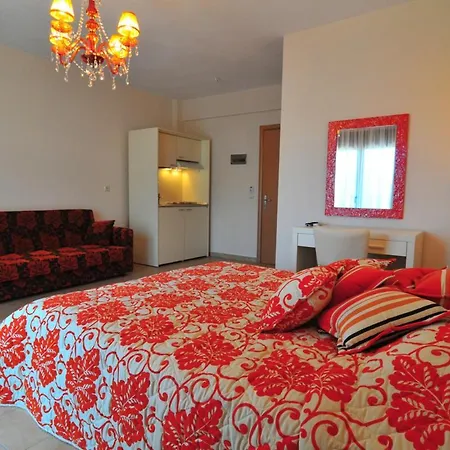 Ξενοδοχείο με διαμερίσματα Corali